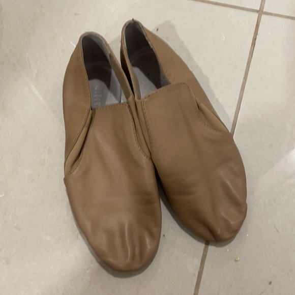 2 pairs of dance shoes 🩰 Tap and Jazz - Picture 6 of 8